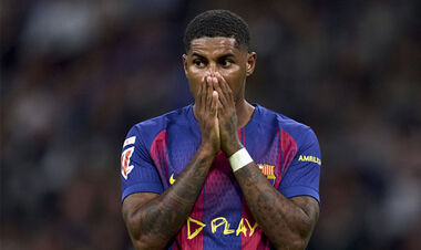 ФОТО Футболист Барселоны вернулся на родину посреди тренировочной недели