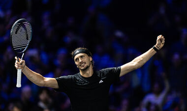 ВІДЕО. Як Звєрєв на Мастерсі в Парижі вперше з 2023 року здолав Медведєва