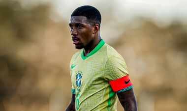 Приедет в Украину? Бразильский клуб согласился продать защитника в Динамо