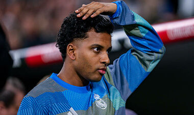 Алонсо выступил с ультиматумом в Реал. Он касается бразильца