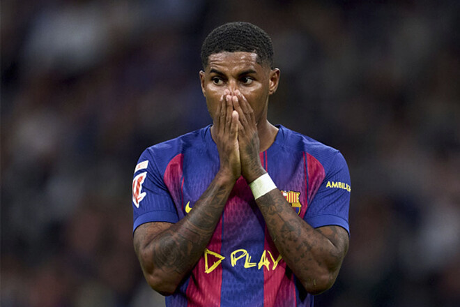 ФОТО Футболист Барселоны вернулся на родину посреди тренировочной недели