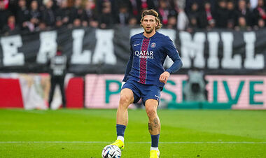 Ілля Забарний став сьомим українцем, хто зіграв 10+ матчів в Лізі 1