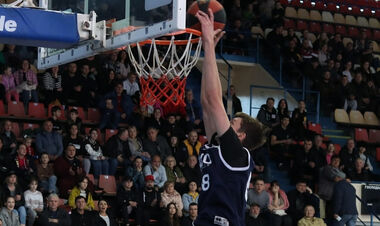 Запорожье и Кривбасс поднимаются в топ-5, Старый Луцк снова проиграл