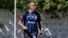 Ex-Dynamo Khacheridi had problems