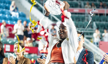 ВИДЕО. 19-летняя Мбоко стала чемпионкой турнира WTA 250 в Гонконге