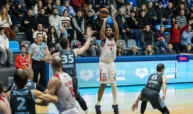 Суперлига: овертаймы, сумасшедшие трехочковые и первое поражение Днепра