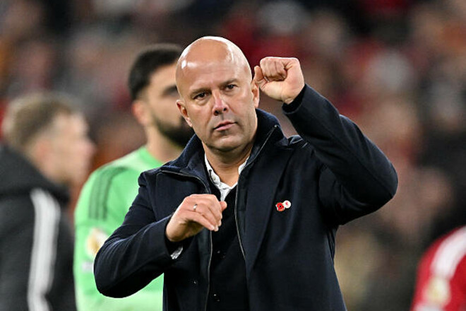 Арне СЛОТ: «Ты всегда чувствуешь давление, если работаешь в Ливерпуле»