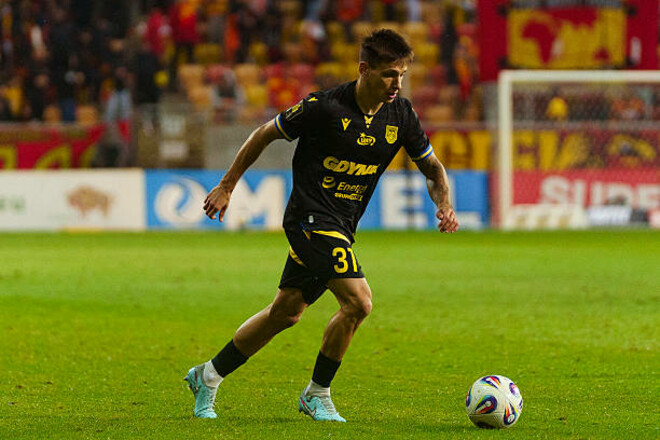 Украинец – герой матча. Известны оценки Русина и Хланя за феерию в Польше