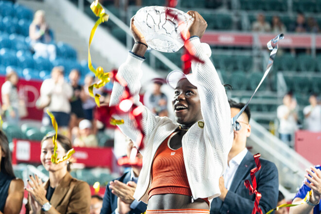 ВІДЕО. 19-річна Мбоко стала чемпіонкою турніру WTA 250 у Гонконгу