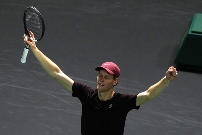 Сіннер завоював трофей Мастерса в Парижі і стане першою ракеткою світу