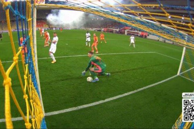 ВІДЕО. Як Буяльський відіграв один гол для Динамо у матчі проти Шахтаря