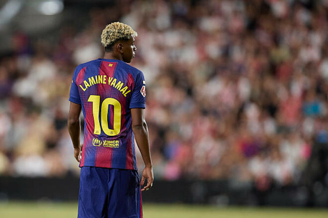 «I'm back». Ямаль анонсировал свое возвращение после травмы