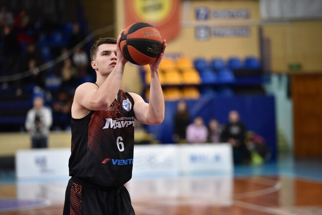 Назар ХОЛОД: «Хлопці прислухаються до підказок Агафонова»