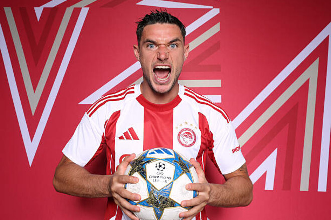 Форвард сборной Украины пропустит 11-й матч подряд. Известна причина