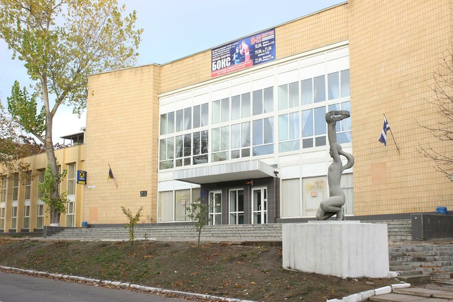 Російські авіабомби знищили зал, у якому готувався олімпійський чемпіон