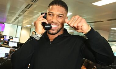 Джошуа начал переговоры о бое, который принесет сумасшедшие деньги