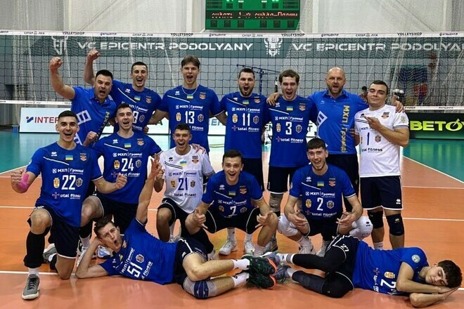 Новий лідер таблиці. Завершився другий тур Суперліги з волейболу