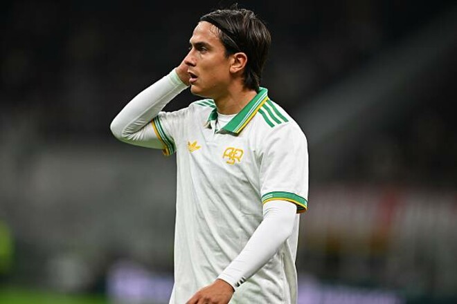 ВИДЕО. Упущенный шанс: Дибала не реализовал пенальти в матче с Миланом