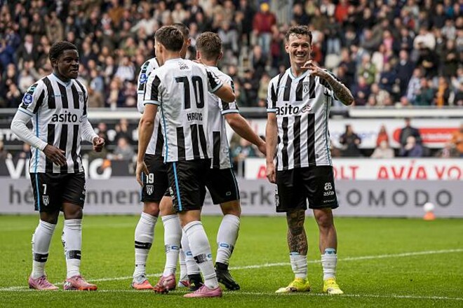 Пародия на Баварию: нидерландский клуб уничтожил соперника, забив 8 голов