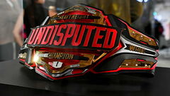 Британский супертяж сказал, почему Усик не отдаст титул и выйдет на Уордли