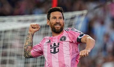 Месси рассказал Барселоне, кого купить зимой. Флик согласился