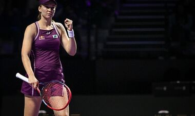 Определена первая полуфиналистка Итогового турнира WTA 2025