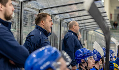 Роль консультанта. Чому збірна з хокею підкоригувала склад