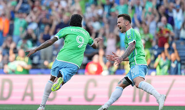 Варгас допоміг Сіетлу Саундерс зрівняти рахунок у серії плей-оф MLS