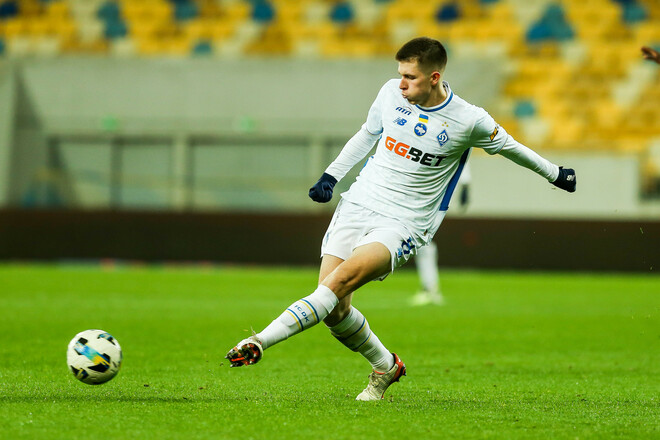 Игрок Динамо подал в суд на Днепр-1