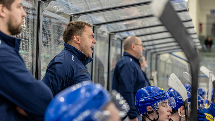 Роль консультанта. Чому збірна з хокею підкоригувала склад