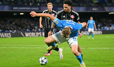 Чергова втрата очок. Наполі зіграв внічию з Айнтрахтом