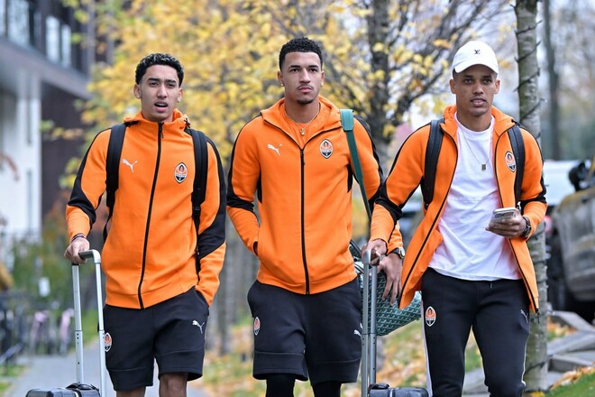 ФОТО. Максимальная концентрация. Шахтер отправился на матч Лиги конференций