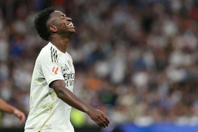 Анчелотти прокомментировал выходку Винисиуса в Эль Класико