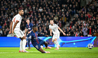 Гол Дембеле отменен из-за офсайда. ПСЖ уступает Баварии, Усман ушел с поля