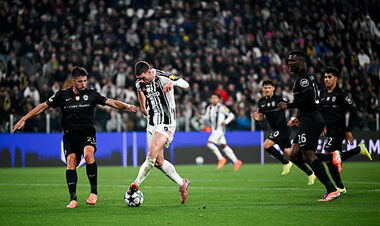 Обмін уколами. Ювентус із голом Влаховича зіграв унічию зі Спортингом у ЛЧ