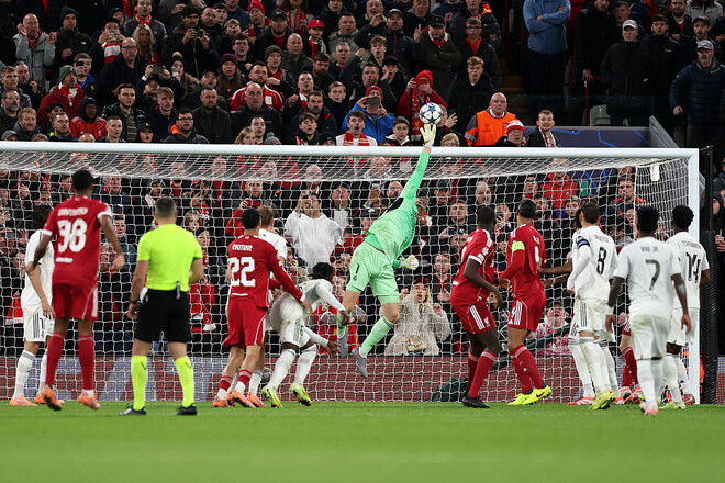 Кураж Куртуа не допоміг. Ліверпуль на Енфілді обіграв Реал