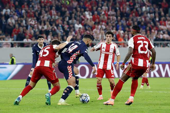 Олімпіакос без Яремчука на 90+3-й втратив перемогу над ПСВ у Лізі чемпіонів