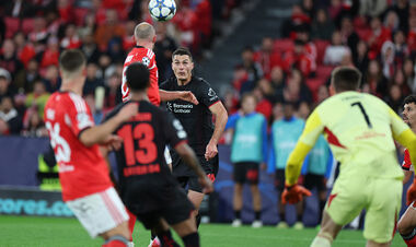 ВІДЕО. Трубін намагався: Шик вразив ворота українця у матчі Бенфіка – Баєр