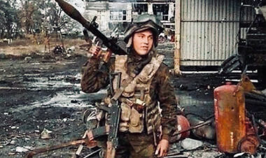 Склоним головы. 18-летний киборг из Правого сектора стал Героем Украины