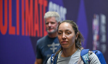 Pegula defeated Paolina and entered the semifinals of the WTA 2025 Final Tournament