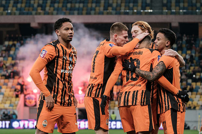 Украинский легионер в Исландии предупредил Шахтер