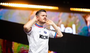 Vitality вышли в полуфинал IEM Chengdu после победы над Astralis