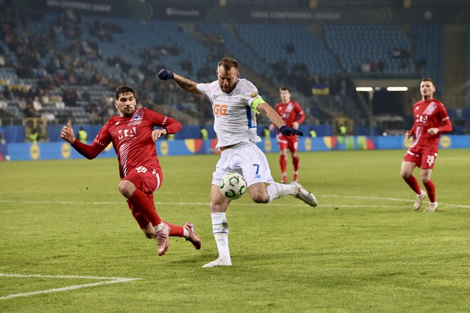 Ярмоленко, забив Зриньски, обошел Жуниора Мораеса и Шацких