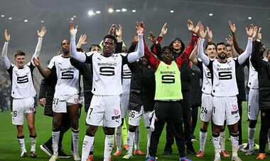 Париж в тумане. В чемпионате Франции Ренн увозит из столицы три очка