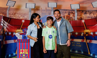 ФОТО. Турецькі вболівальники прийшли до Ліонеля Мессі – футболіст у шоці