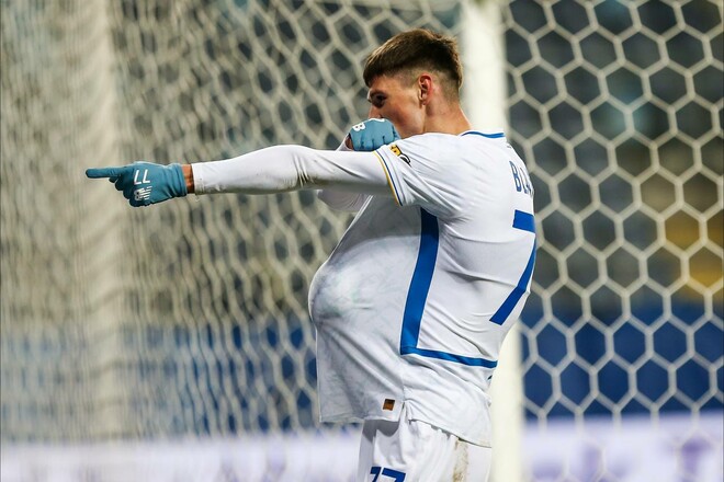 ФОТО.  Динамо поздравило Бленуце с первым голом за команду