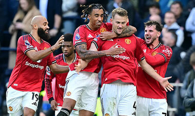 Три гола в конце матча. Драматичная битва Тоттенхэма и МЮ