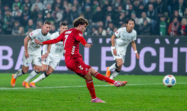 Три пенальти за матч. Боруссия Менхенгладбах одолела Кельн