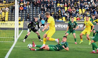 Перша ліга. 15-й тур. 9 листопада. Дивитись онлайн. LIVE трансляція