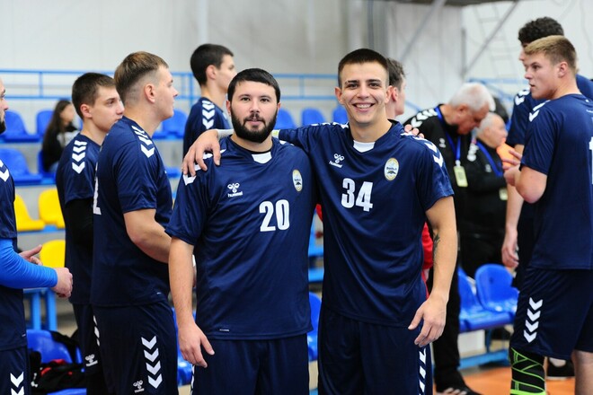 Суперліга. Одеса та Донбас розгромили своїх суперників